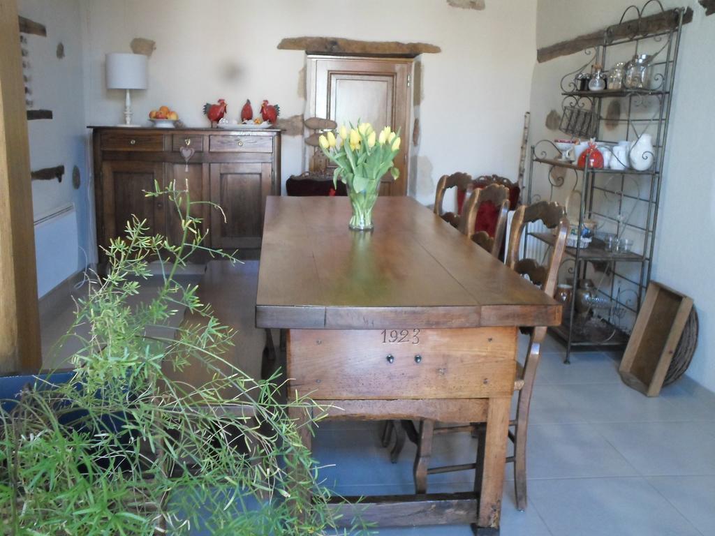 Bed and Breakfast La Grange du Bourg à Deneuille-les-Mines Extérieur photo